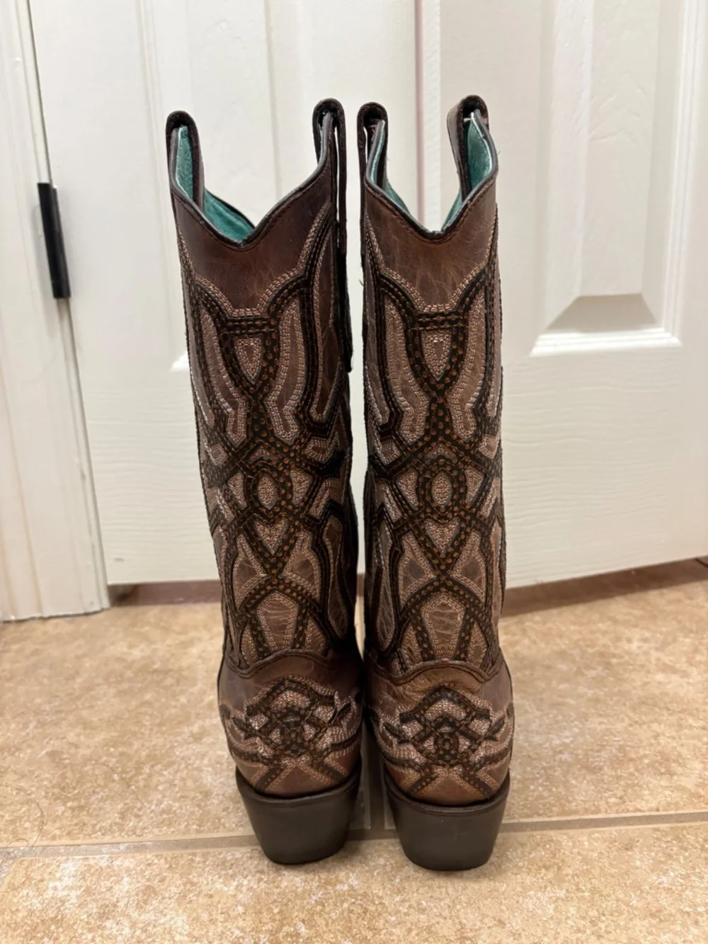 Corral Women’s Laser-Cut Embroidered Snip Toe Western Boot SKU C3802